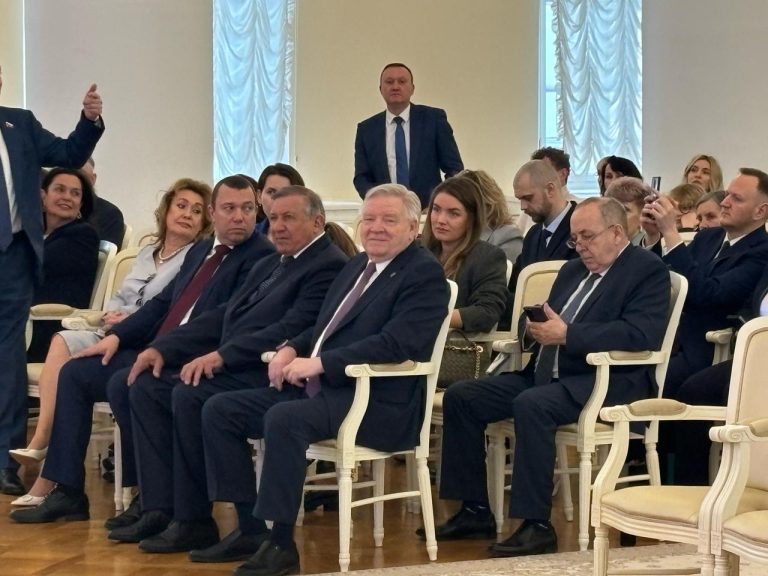 Награждение директора ЦМЖТ РФ государственной наградой