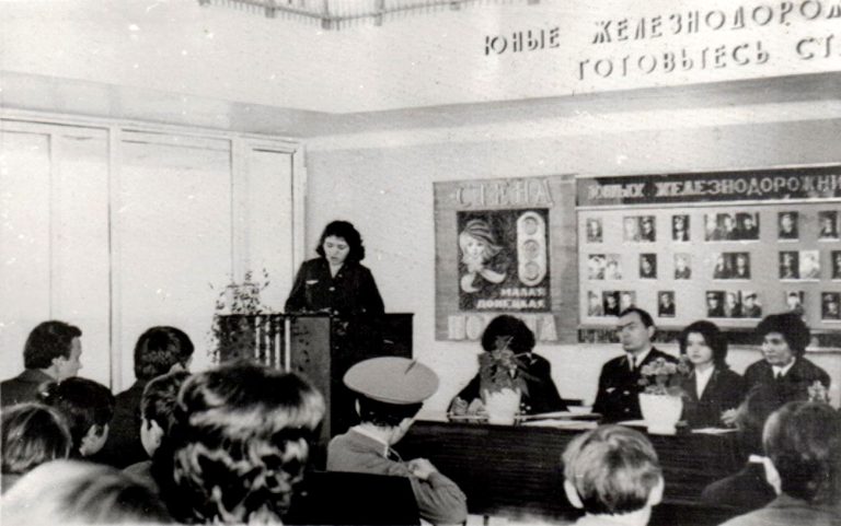 Детская железная дорога в Донецке