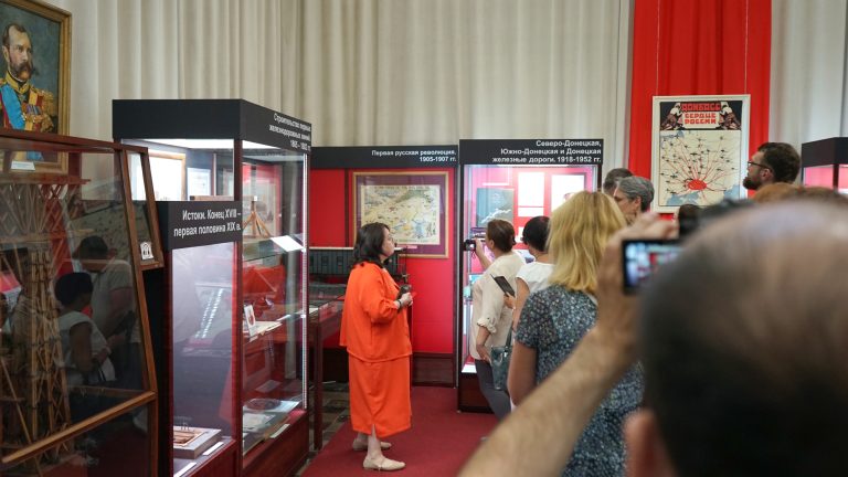 Открытие выставки «Донбасс промышленный. К 155-летию Донецкой железной дороги»