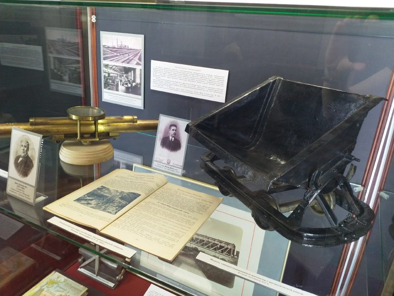 Открытие выставки «Донбасс промышленный. К 155-летию Донецкой железной дороги»