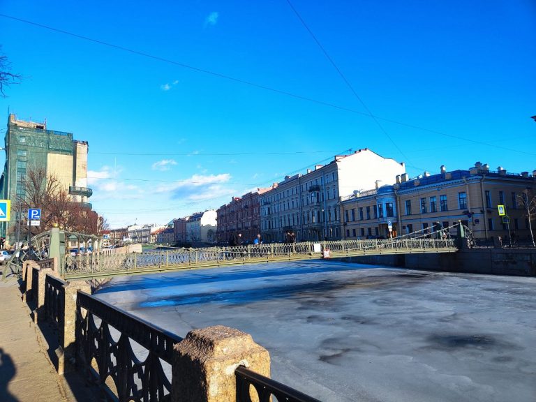 Почтамтский мост