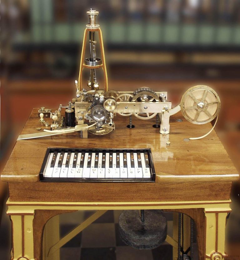 Телеграфный аппарат Дэвида Юза