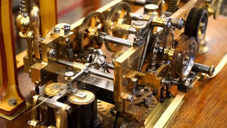 Телеграфный аппарат Дэвида Юза