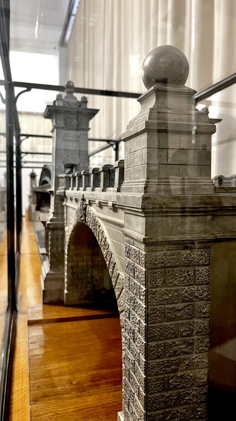 Модель моста Императора Николая II