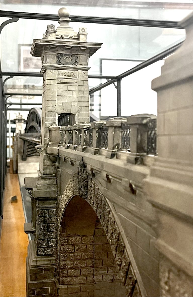 Модель моста Императора Николая II