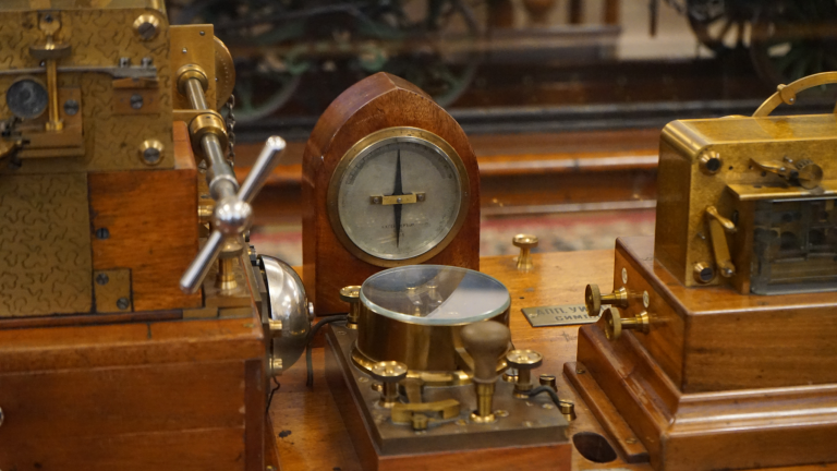 Телеграфный аппарат Уитстона