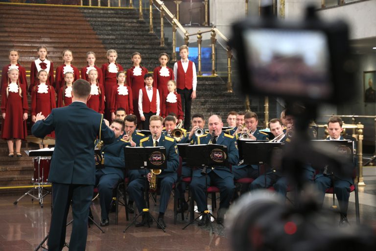 Премьера памятного видеоклипа на песню «Нежность»