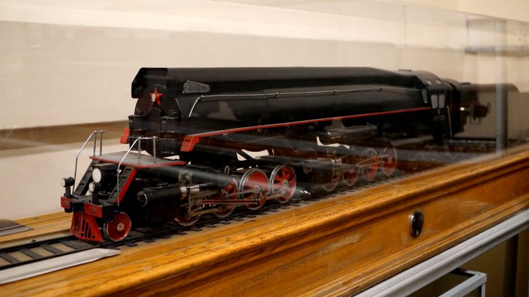 Грузовой паровоз серии П38