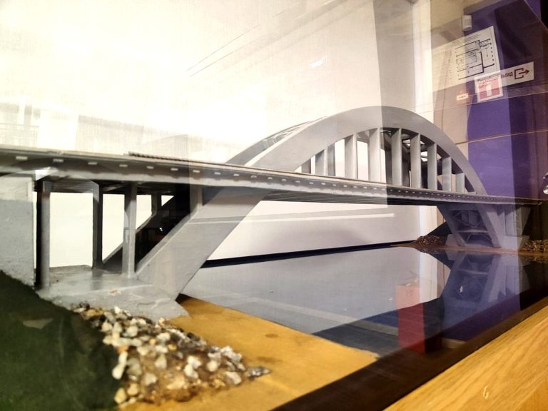 Химкинскому железнодорожному мосту исполнилось 90 лет!