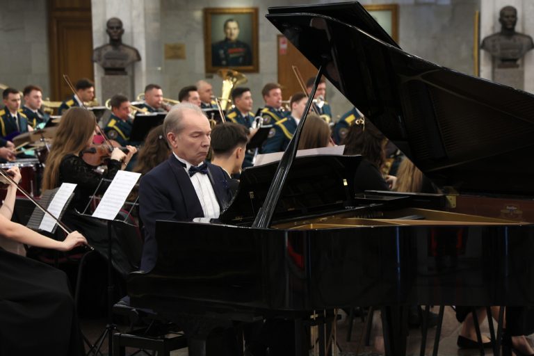 Премьера памятного видеоклипа на песню «Нежность»