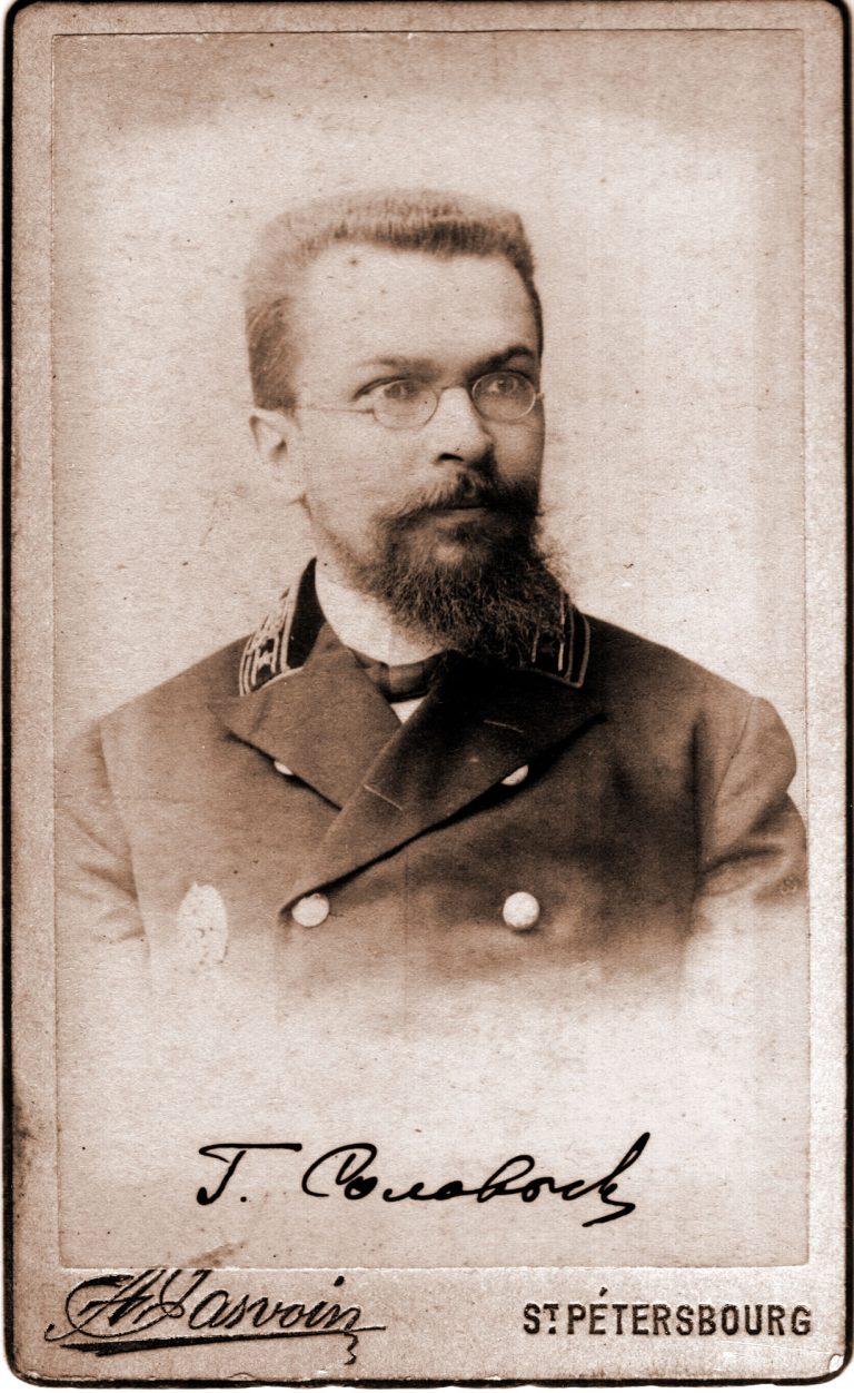 Сооружение постоянного Дворцового моста