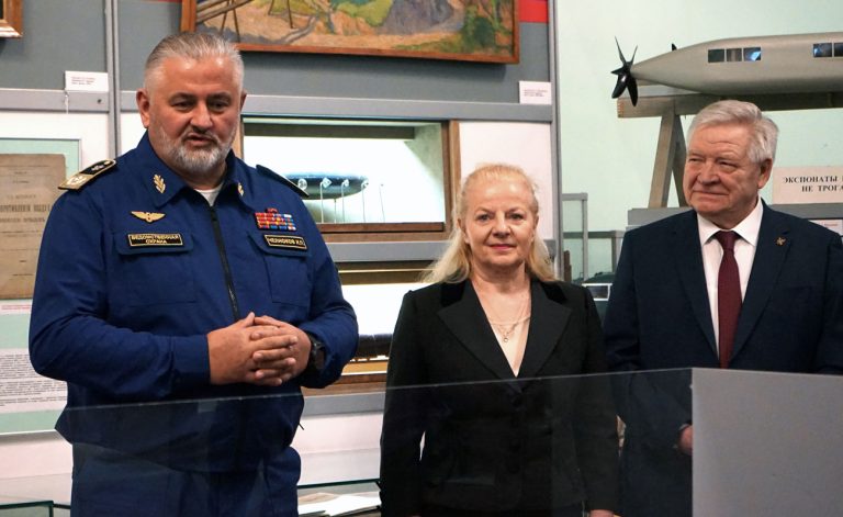 Открылась выставка «Россия выбирает скорость»