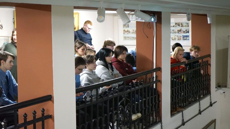 Интерактивная лекция «Мосты осажденного города»