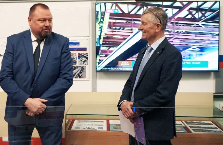 Открылась выставка «Россия выбирает скорость»