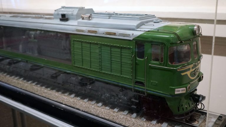 Съезд, завершивший эпоху паровозостроения