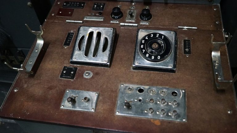 Стойка поездной диспетчерской связи типа СПД-5М