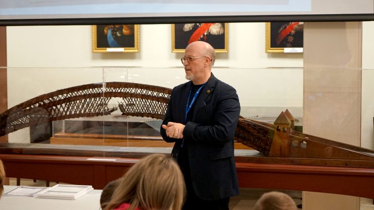 Итоги V юбилейной игры «Мосты Петербурга: вчера, сегодня, завтра»