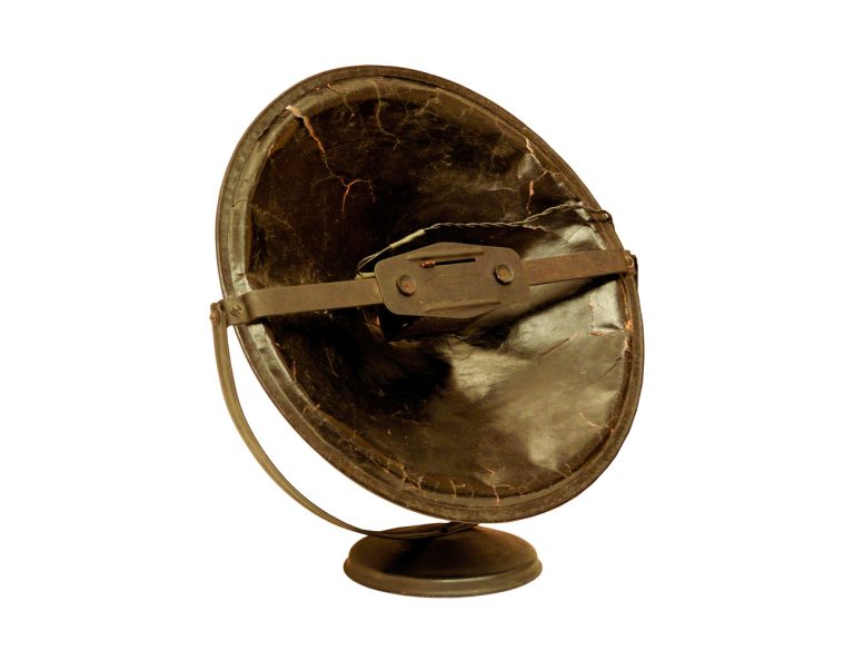 Репродуктор, уцелевший под бомбежками