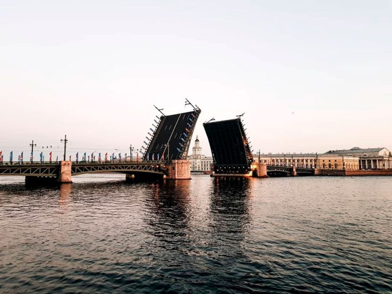 «Сказки петербургских мостов»