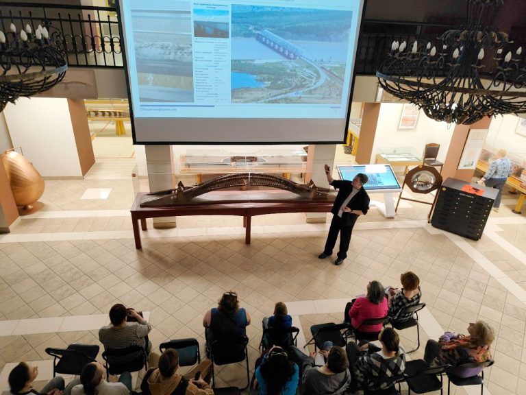 Лекция «Мосты: освещать, сохранять, изучать»