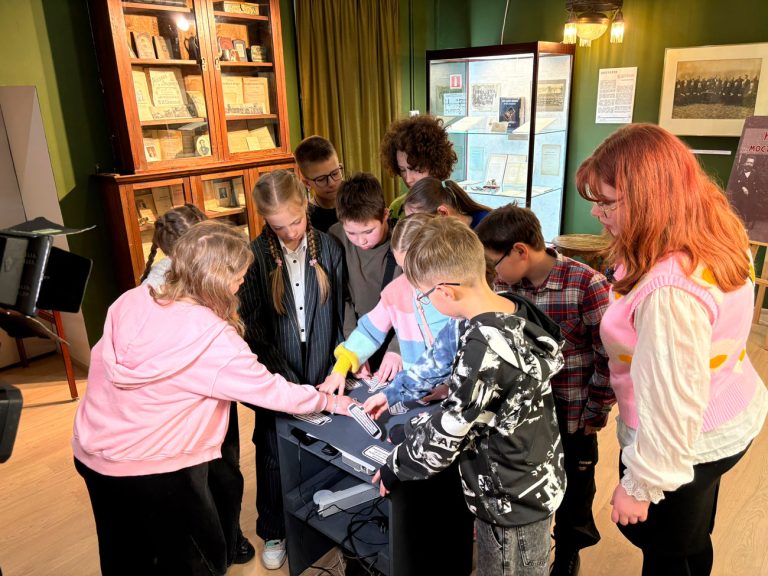 Приглашаем на экскурсию-дискуссию «Прочный, как мост!»