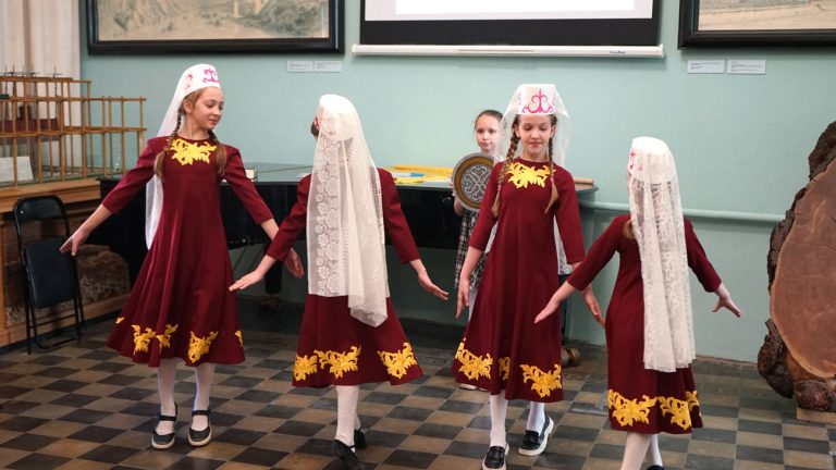 Финал открытого городского конкурса «Единство народов России»