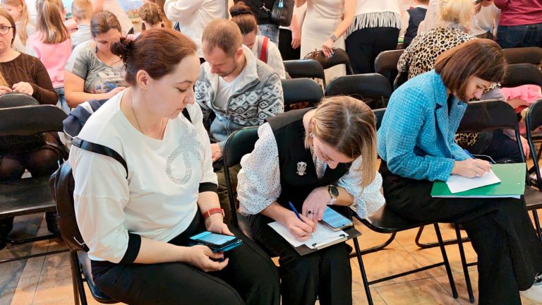 Награждение победителей творческого конкурса «Крымская весна»