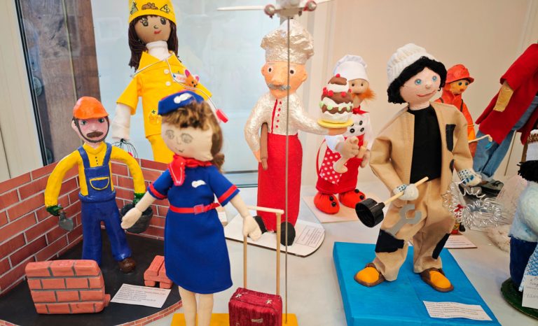 Итоги конкурса «Профессии глазами детей в образе куклы»