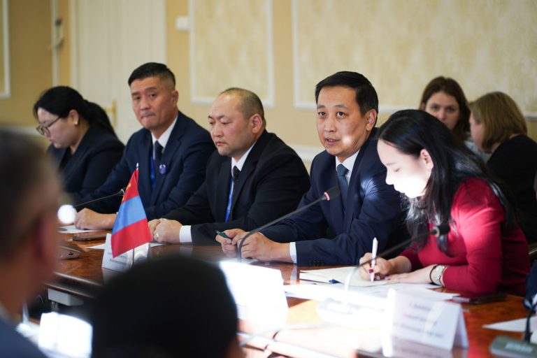 Меморандум о взаимопонимании с Железнодорожным агентством Монголии