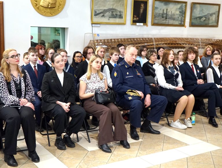 Космическая эпоха в музее мостов