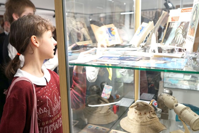 Пригашаем на экскурсии о космосе