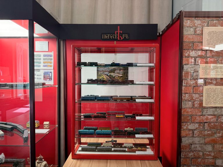 Алексей Земсков: о моделях, детстве и любви к деталям