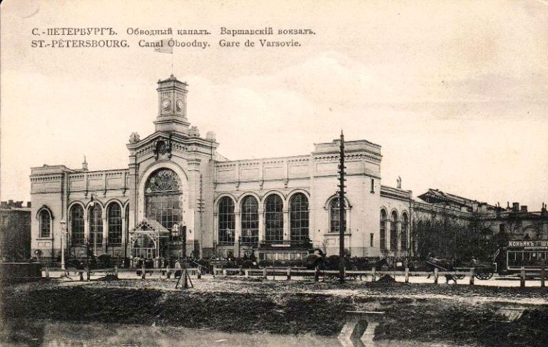 История вокзалов Северной столицы