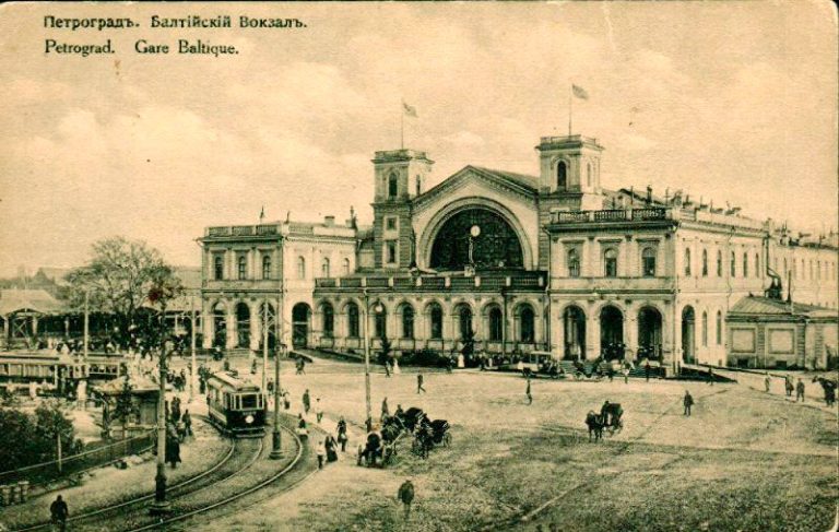 История вокзалов Северной столицы
